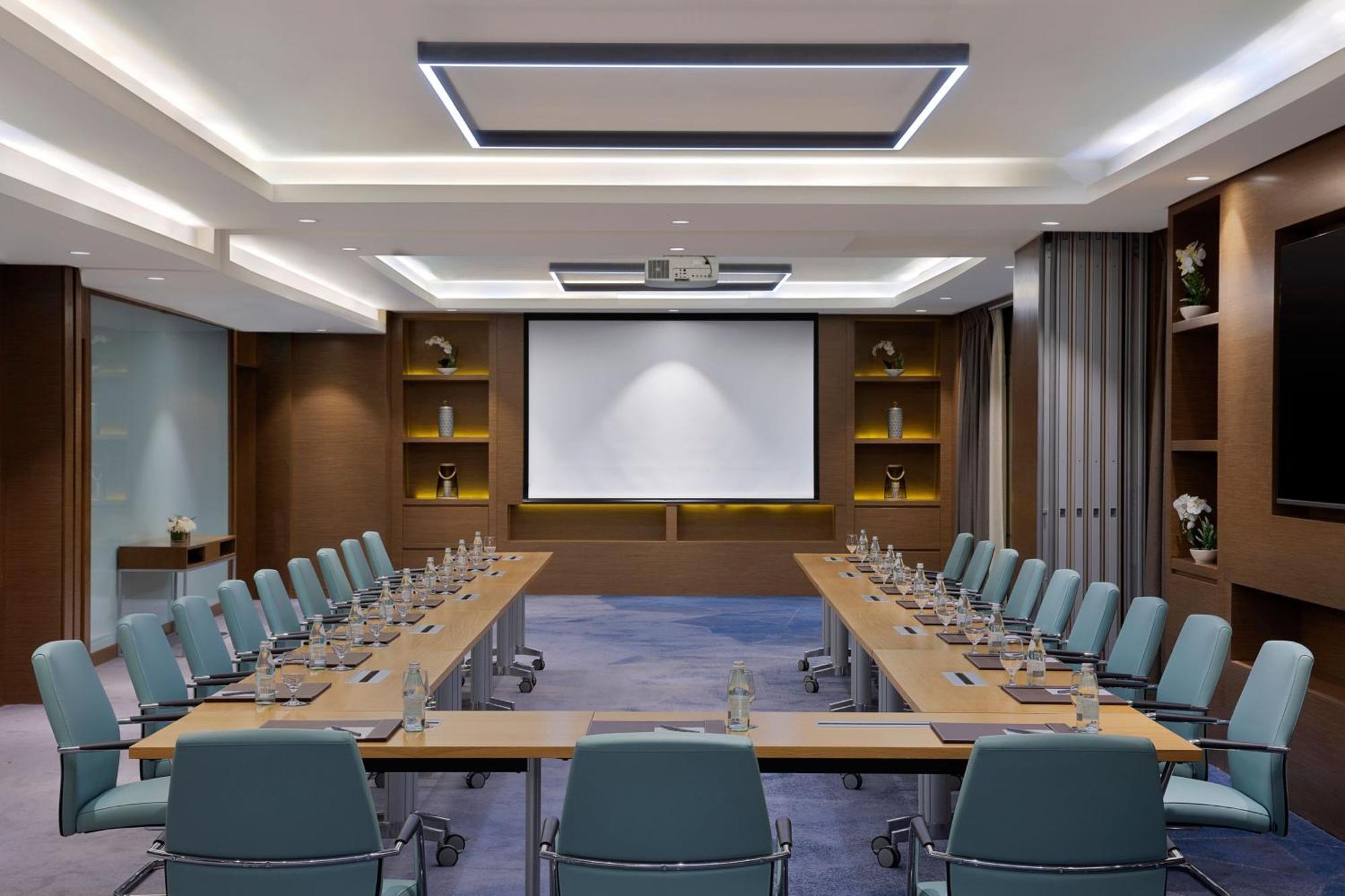 Courtyard By Marriott Riyadh Northern Ring Road Екстериор снимка